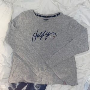 Tommy Hilfiger Gray long sleeve large
